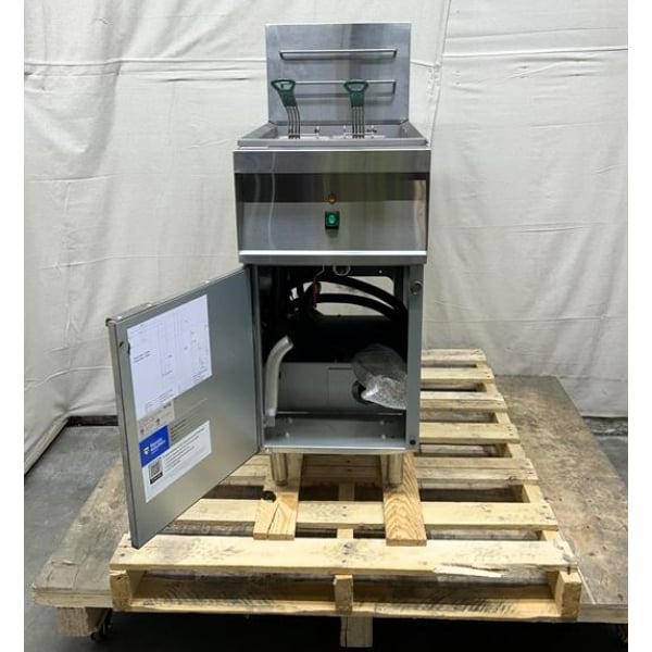 Scratch and Dent Avantco EF40-240-1 40 lb. Electric Floor Fryer - 240V, 1 Phase