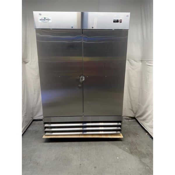 Scratch and Dent MainStreet Equipment BMR-49-F 54" Solid Door Reach-In Freezer