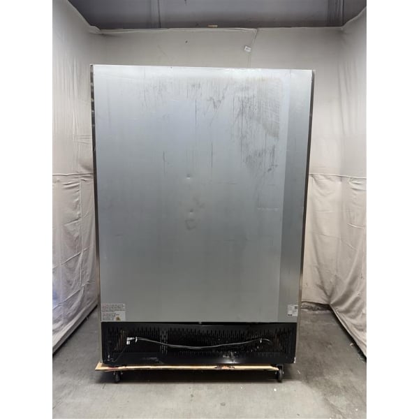 Scratch and Dent MainStreet Equipment BMR-49-F 54" Solid Door Reach-In Freezer