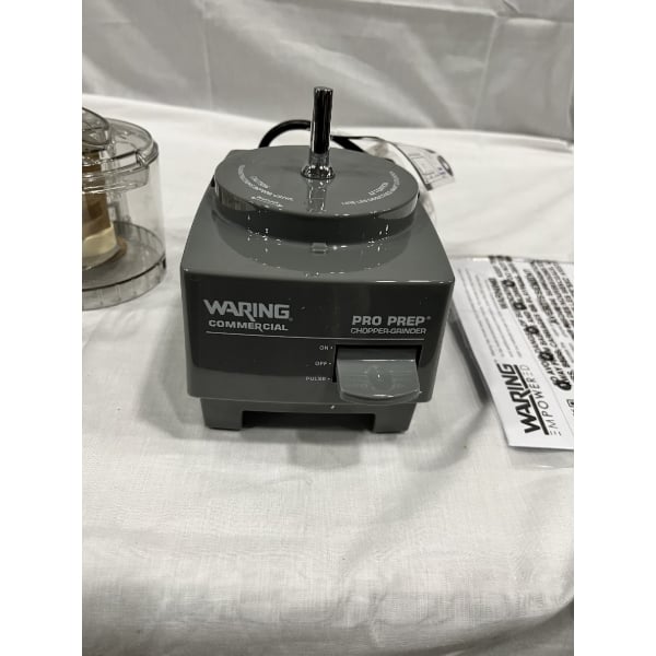 Scratch and Dent Waring WCG75 Pro Prep 0.75 Qt. Batch Bowl Food Processor with Chopper & Grinder Bowl - 3/4 hp