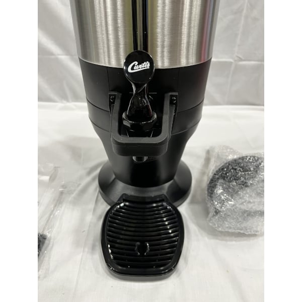 Scratch and Dent Curtis TXSG1501S600 ThermoPro 1.5 Gallon Vacuum Server with Stylized Base