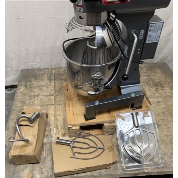 Scratch and Dent Avantco MX20WFB 20 Qt. Planetary Stand Mixer with Guard, Standard Accessories, & Flexible Silicone Blade Scraper - 120V, 1 1/2 hp