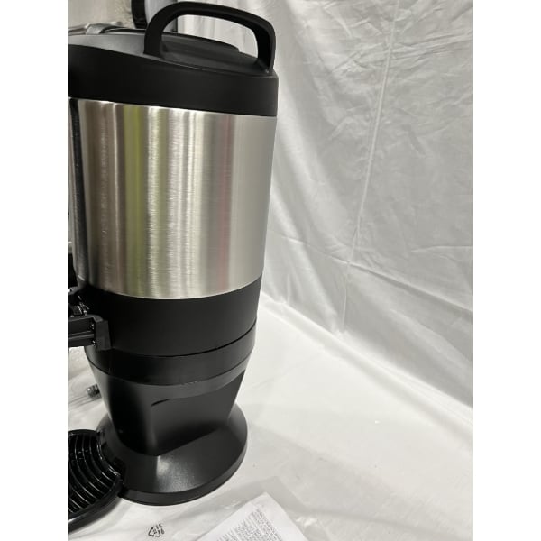 Scratch and Dent Curtis TXSG1501S600 ThermoPro 1.5 Gallon Vacuum Server with Stylized Base