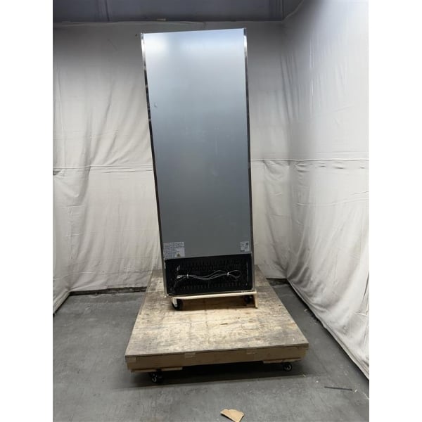 Scratch and Dent MainStreet Equipment BMR-23-F 29" Solid Door Reach-In Freezer
