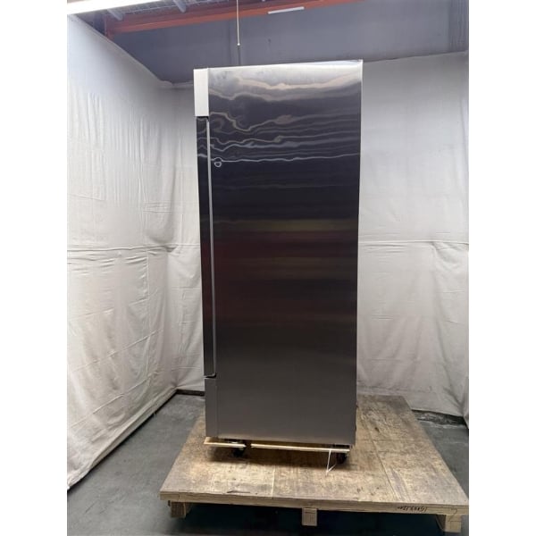 Scratch and Dent MainStreet Equipment BMR-23-F 29" Solid Door Reach-In Freezer
