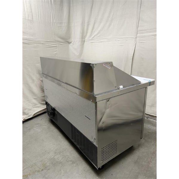 Scratch and Dent MainStreet Equipment 60" Mega Top 2 Door Refrigerated Sandwich Prep Table