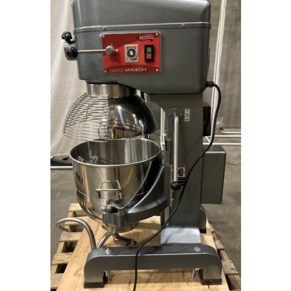 Scratch and Dent Avantco MX40H 40 Qt. Planetary Floor Mixer with Guard & Standard Accessories - 240V, 2 hp