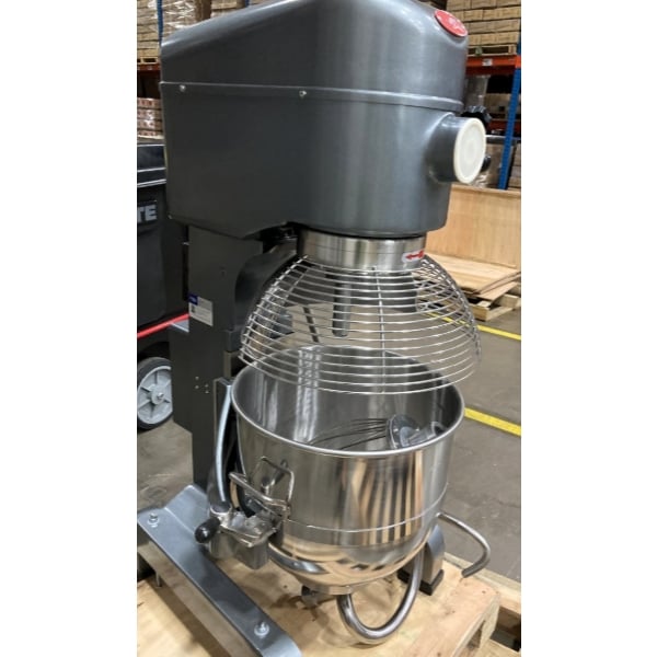 Scratch and Dent Avantco MX40H 40 Qt. Planetary Floor Mixer with Guard & Standard Accessories - 240V, 2 hp