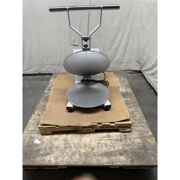 Scratch and Dent Estella DPC18T 18" Dual-Heat Manual Clamshell Pizza / Tortilla Dough Press - 240V, 3300W