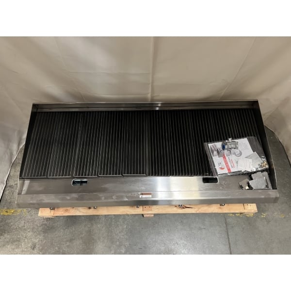 Scratch and Dent Cooking Performance Group CR-CPG-60-NL 60" Gas Radiant Charbroiler - 200,000 BTU
