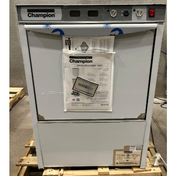 Scratch and Dent Champion UH-130B High-Temperature Undercounter Dishwasher - 208/240V, Multi-Phase, 6 kW