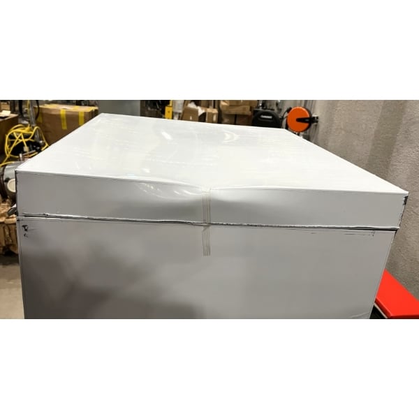 Scratch and Dent Champion UH-130B High-Temperature Undercounter Dishwasher - 208/240V, Multi-Phase, 6 kW