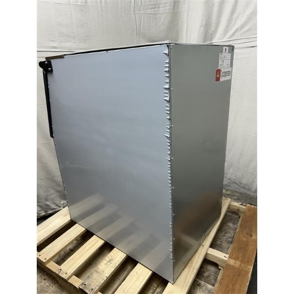 Scratch and Dent Avantco Ice KMC-H-322-A 22" Air-Cooled Modular Half Cube Ice Machine with 275 lb. Storage Bin - 350 lb., 115V