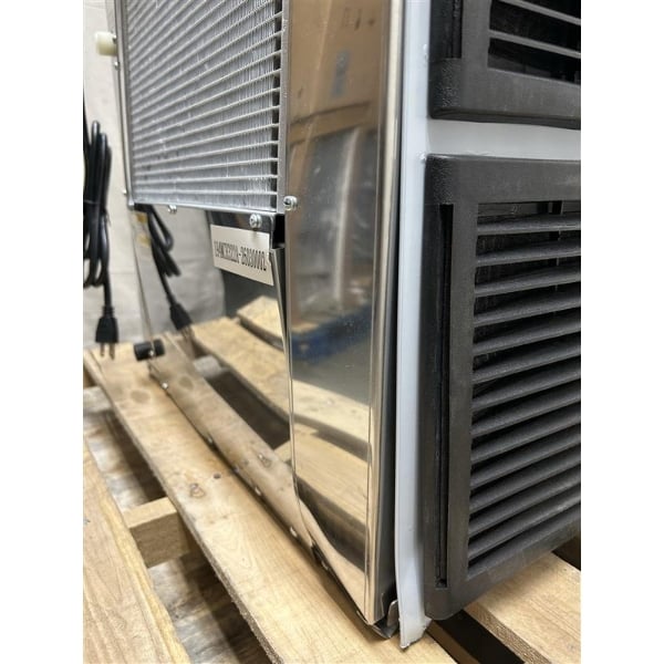Scratch and Dent Avantco Ice KMC-H-322-A 22" Air-Cooled Modular Half Cube Ice Machine with 275 lb. Storage Bin - 350 lb., 115V