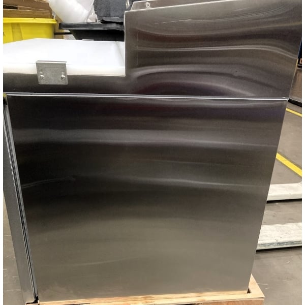 Scratch and Dent Avantco SSPPT-260 60" 2 Door Refrigerated Pizza Prep Table