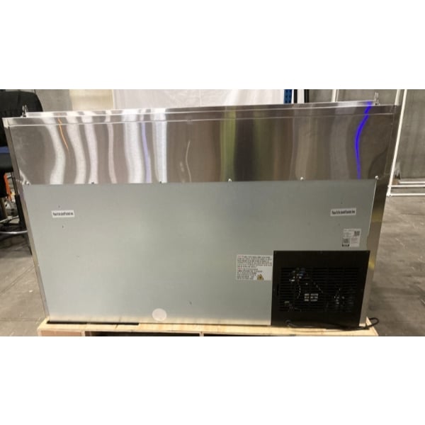 Scratch and Dent Avantco SSPPT-260 60" 2 Door Refrigerated Pizza Prep Table