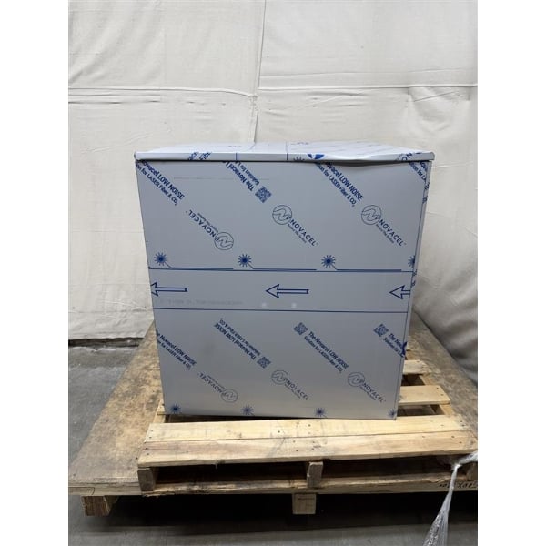 Scratch and Dent Avantco Ice Diamond EUC-H-340-A Air-Cooled Undercounter Half Cube Ice Machine with 99 lb. Storage Bin - 342 lb., 115V