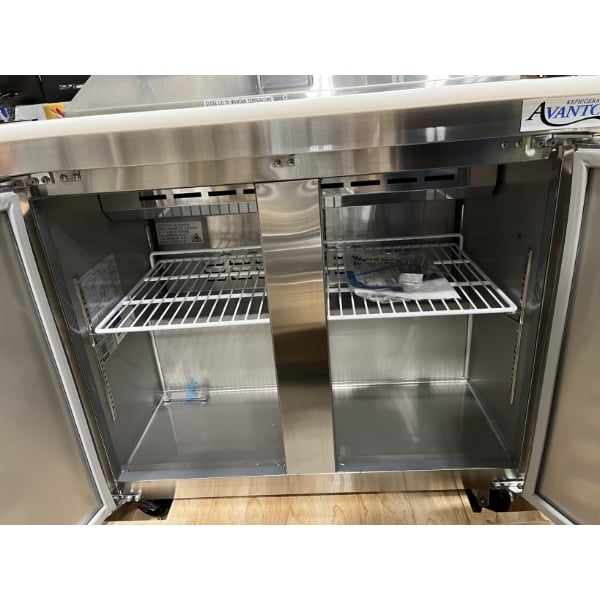 Scratch and Dent Avantco SS-PT-36-HC 36" 2 Door Stainless Steel Refrigerated Sandwich Prep Table