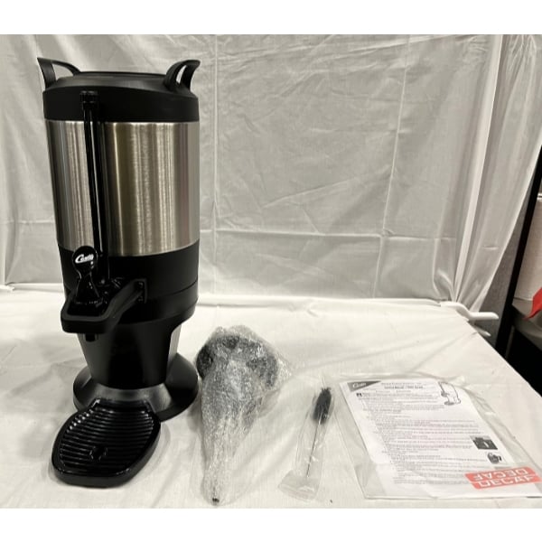 Scratch and Dent Curtis TXSG1501S600 ThermoPro 1.5 Gallon Vacuum Server with Stylized Base