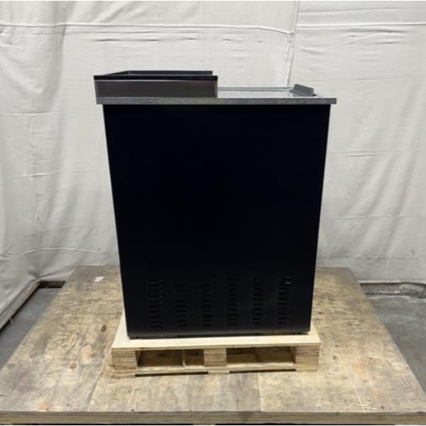 Scratch and Dent Arctic Air AGF24 24" Black Glass Froster