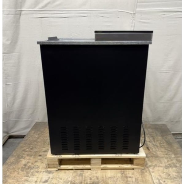 Scratch and Dent Arctic Air AGF24 24" Black Glass Froster