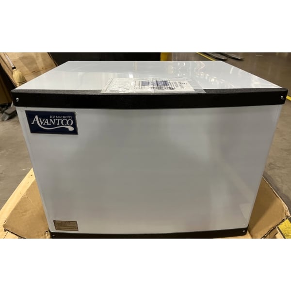 Scratch and Dent Avantco Ice MC-H-430-A 30" Air-Cooled Modular Half Cube Ice Machine - 400 lb., 115V