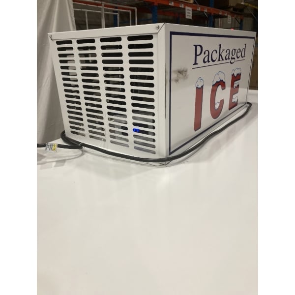 Scratch and Dent Leer 65CS-R290 64" Outdoor Cold Wall Ice Merchandiser with Straight Front and Galvanized Steel Door