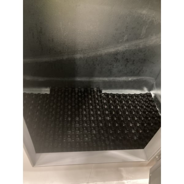 Scratch and Dent Leer 65CS-R290 64" Outdoor Cold Wall Ice Merchandiser with Straight Front and Galvanized Steel Door