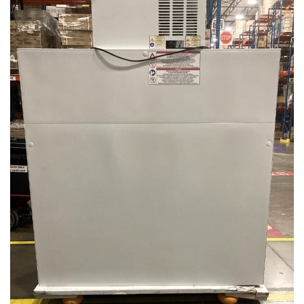 Scratch and Dent Leer 65CS-R290 64" Outdoor Cold Wall Ice Merchandiser with Straight Front and Galvanized Steel Door
