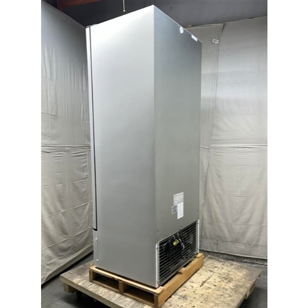 Scratch and Dent Beverage-Air MT23-1W 29 1/2" Marketeer Series White Refrigerated Glass Door Merchandiser with LED Lighting