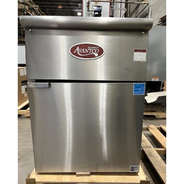 Scratch and Dent Avantco F5-ES-P 65-70 lb. Liquid Propane Stainless Steel Floor Fryer - 100,000 BTU