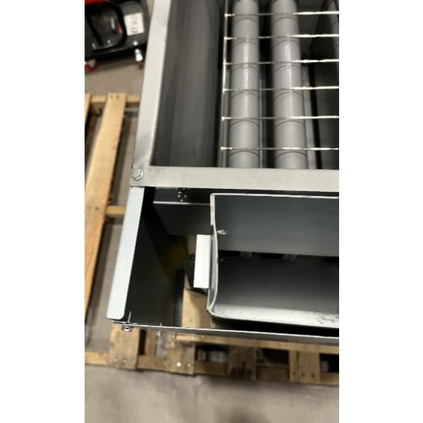 Scratch and Dent Avantco F5-ES-P 65-70 lb. Liquid Propane Stainless Steel Floor Fryer - 100,000 BTU