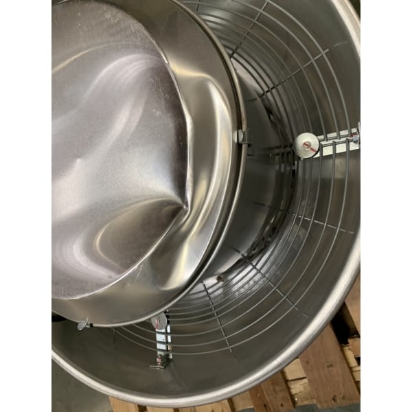 Scratch and Dent Canarm 12 1/4" Variable Speed Capable Upblast Direct Drive Aluminum Exhaust Fan ALX120-UD033V - 1,400 CFM, 1,650 RPM, 120/240V, 1 Phase
