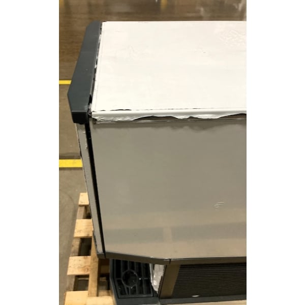 Scratch and Dent Scotsman HID312AX-1A Meridian® Air-Cooled Countertop Nugget Ice Machine and Water Dispenser with Hands-Free Dispensing with 12 lb. Storage Bin - 320 lb., 115V
