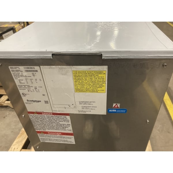 Scratch and Dent Scotsman HID312AX-1A Meridian® Air-Cooled Countertop Nugget Ice Machine and Water Dispenser with Hands-Free Dispensing with 12 lb. Storage Bin - 320 lb., 115V