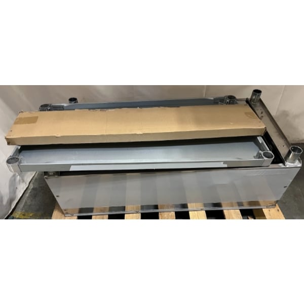 Scratch and Dent ServIt Three Pan Open Well Electric Steam Table with Adjustable Undershelf - 120V, 1500W