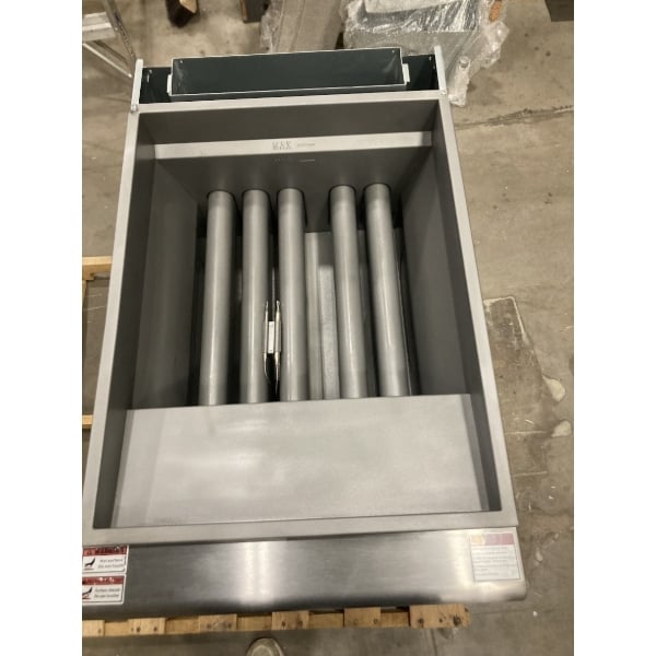 Scratch and Dent Avantco F5-ES-P 65-70 lb. Liquid Propane Stainless Steel Floor Fryer - 100,000 BTU