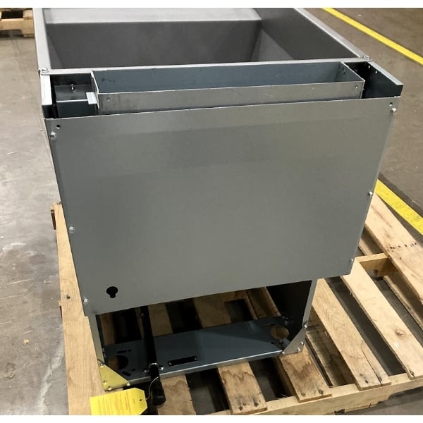 Scratch and Dent Avantco F5-ES-P 65-70 lb. Liquid Propane Stainless Steel Floor Fryer - 100,000 BTU