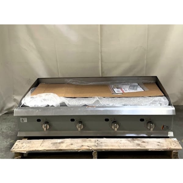 Scratch and Dent Cooking Performance Group GT-CPG-48-NL 48" Gas Countertop Griddle with Flame Failure Protection and Thermostatic Controls - 120,000 BTU