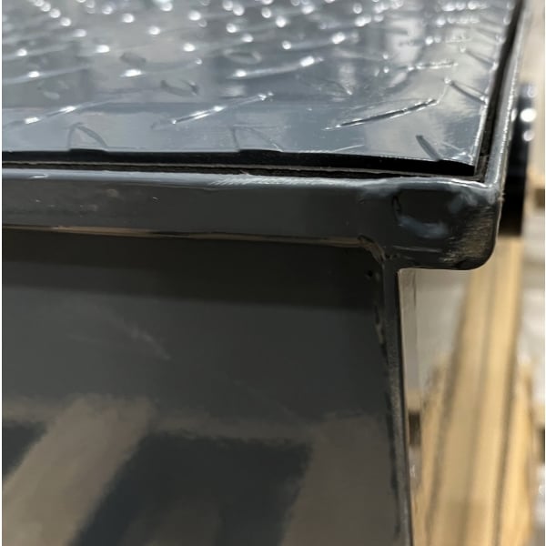Scratch and Dent Watts WD-20-L-THD 40 lb. Low-Profile Grease Trap with Threaded Connections
