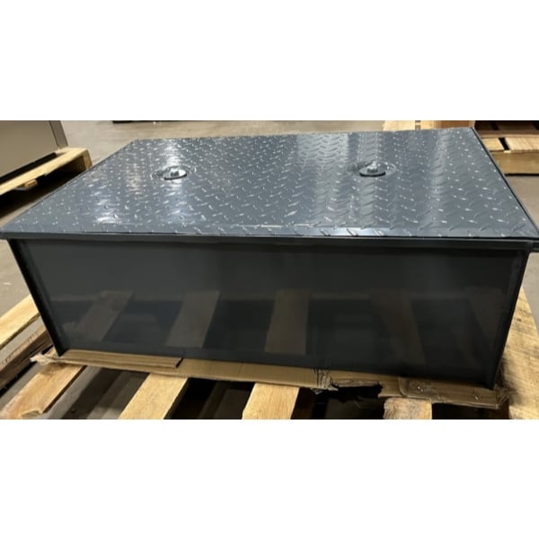 Scratch and Dent Watts WD-20-L-THD 40 lb. Low-Profile Grease Trap with Threaded Connections