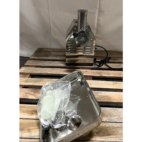 Scratch and Dent Avantco MG22R #22 Electric Meat Grinder - 110V, 1 1/2 hp