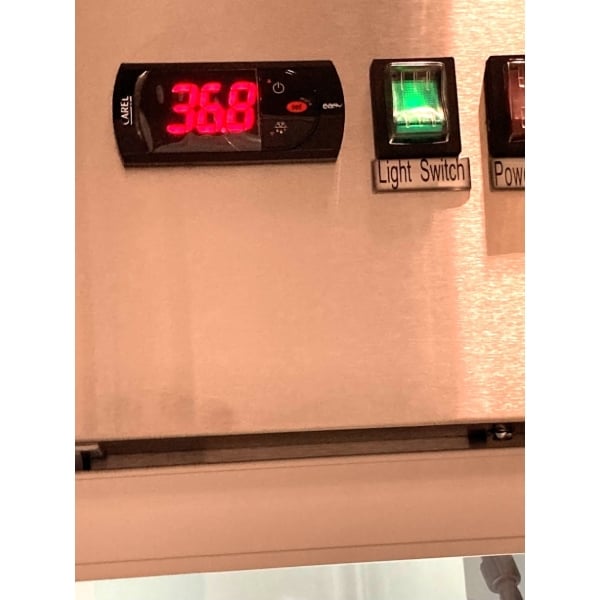 Scratch and Dent Avantco A-23R-G-HC 29" Glass Door Reach-In Refrigerator