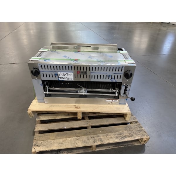 Scratch and Dent Wolf by Vulcan C36RB-N Natural Gas 36" Radiant Salamander Broiler - 50,000 BTU