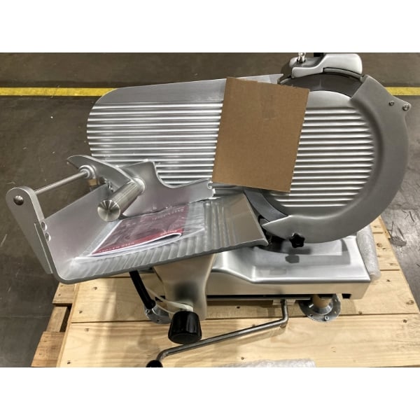 Scratch and Dent Estella SLM13 13" Heavy-Duty Manual Meat Slicer - 1/2 hp
