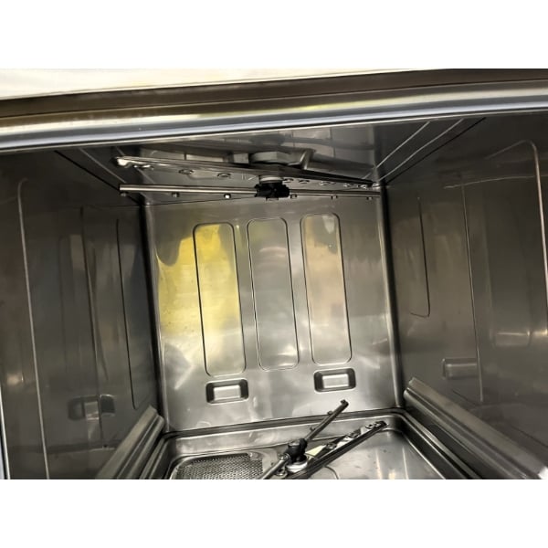 Scratch and Dent MainStreet Equipment HTUC High-Temperature Undercounter Dishwasher - 208V/240V, 1 Phase