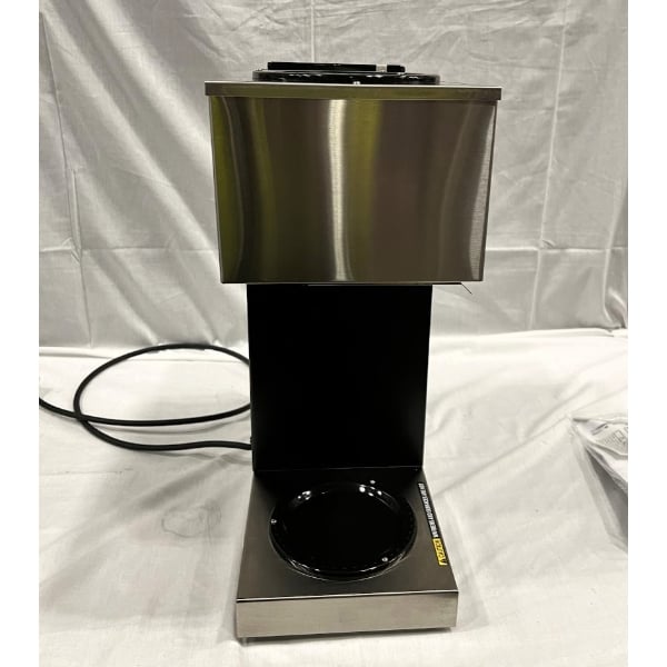 Scratch and Dent Bunn 33200.0015 VPR Black 12 Cup Pourover Coffee Brewer with 1 Upper and 1 Lower Warmer and 2 Glass Decanters - 120V