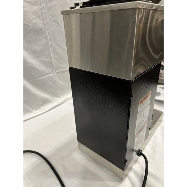 Scratch and Dent Bunn 33200.0015 VPR Black 12 Cup Pourover Coffee Brewer with 1 Upper and 1 Lower Warmer and 2 Glass Decanters - 120V