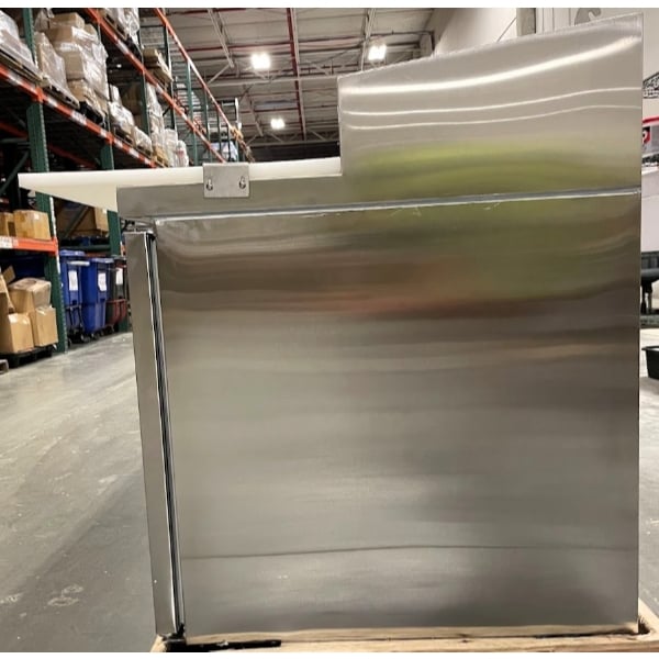 Scratch and Dent Avantco APPT-91-HC 92" 3 Door Refrigerated Pizza Prep Table