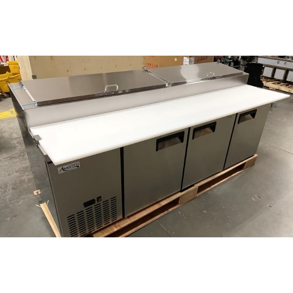 Scratch and Dent Avantco APPT-91-HC 92" 3 Door Refrigerated Pizza Prep Table